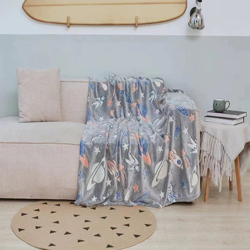 Manta cobertor Mágico que brilha no escuro (Tamanho 2m por 1,50m)