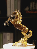 Estátua de cavalo em acrílico